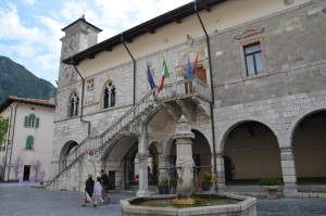 Venzone, Piazza Municipio